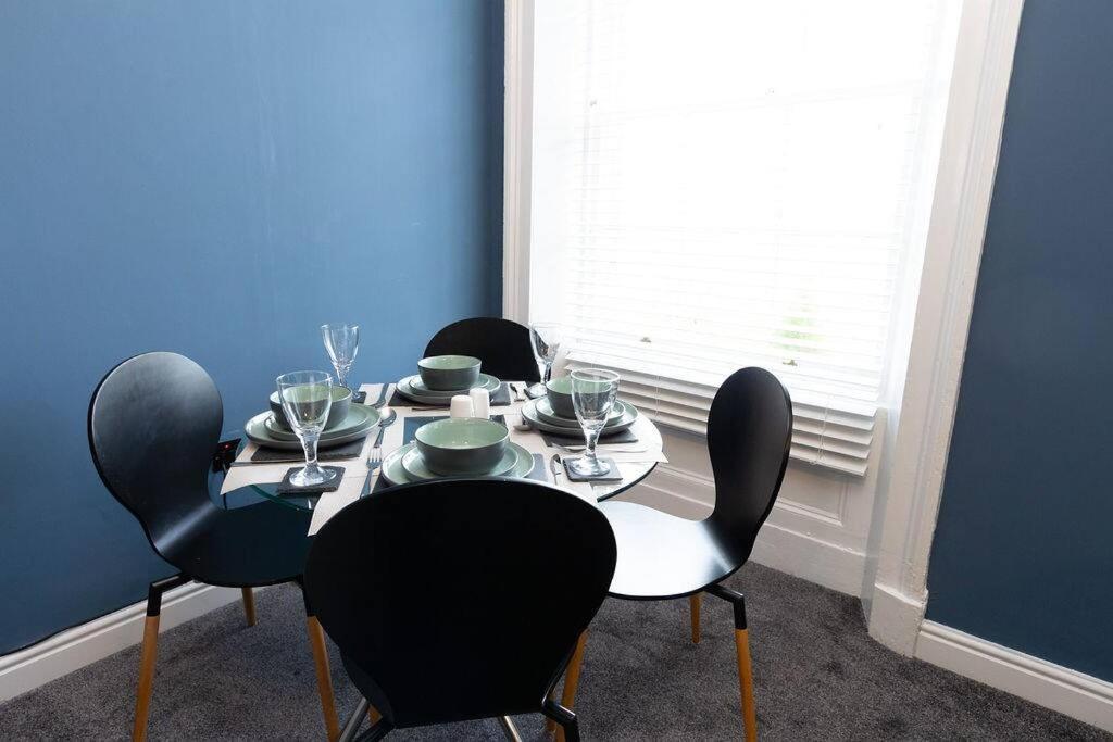 Lavish 2Bed Apartment In The Heart Of Birkenhead Kültér fotó