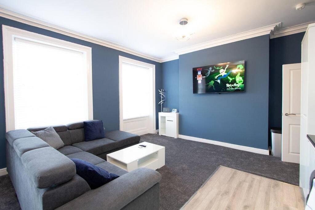Lavish 2Bed Apartment In The Heart Of Birkenhead Kültér fotó